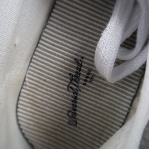 Universal Thread Shoes Womens 9 Casual Sneaker Fabric Lace Up Flat Comfort White - Picture 12 of 12